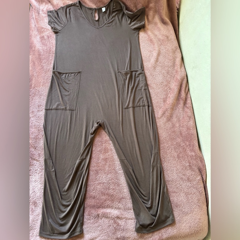 ANRABESS Brown Short Sleeve Jumpsuit with Pockets | Relaxed Fit